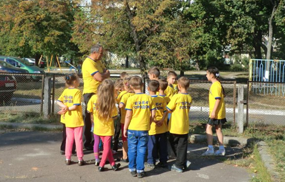 Мыкола Иванович в окружении учеников, Киев, сентябрь 2014